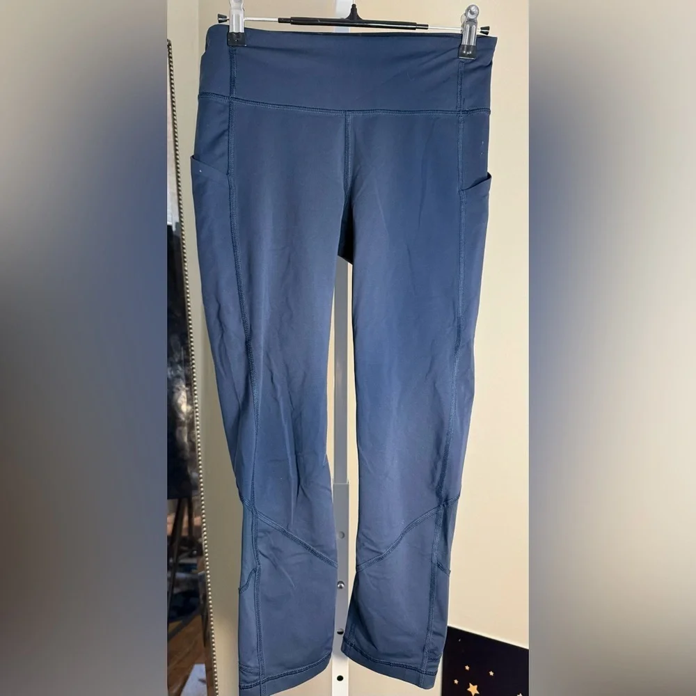 Lululemon Pace Rival Crop  Blue Size 4